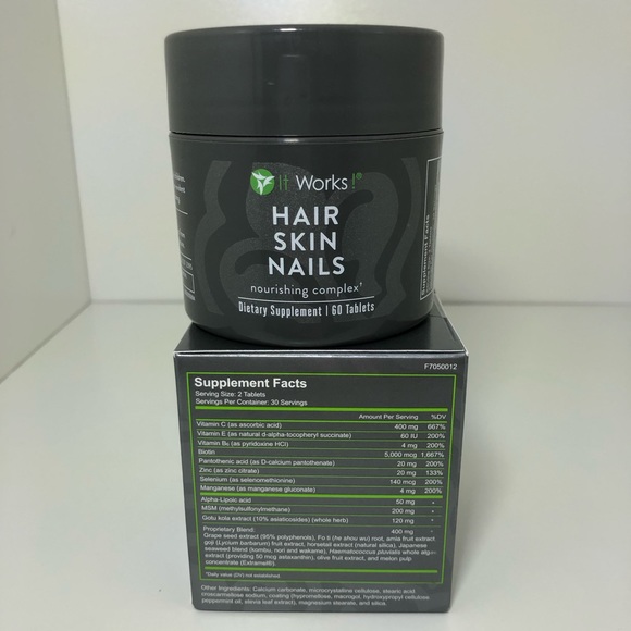 It Works! Hair 💇🏻‍♀️ Skin💆🏻‍♀️ Nails💅🏼 - Picture 4 of 4